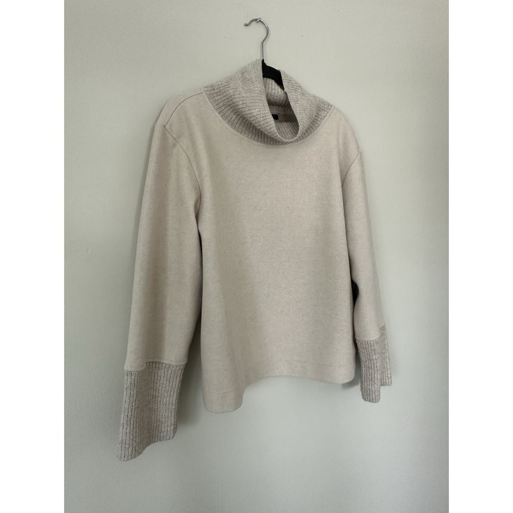 Banana Republic Oatmeal Turtleneck Sweater Size Large Neutral Capsule Wardrobe - Picture 3 of 15